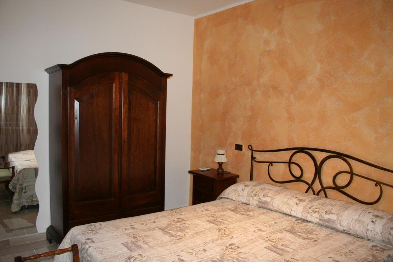 Costa D'Amalfi E Cilento Bed & Breakfast Pontecagnano Bagian luar foto