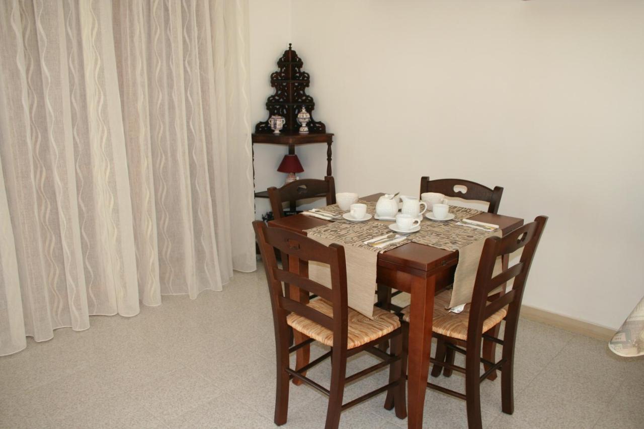 Costa D'Amalfi E Cilento Bed & Breakfast Pontecagnano Bagian luar foto